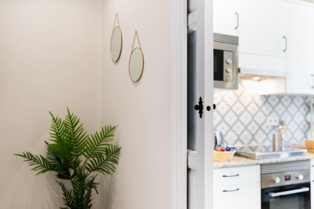 Emblematic Apartment In The Realejo Granada Buitenkant foto