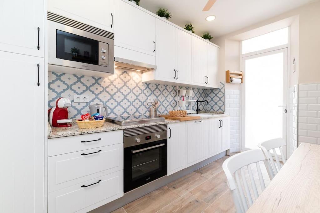 Emblematic Apartment In The Realejo Granada Buitenkant foto