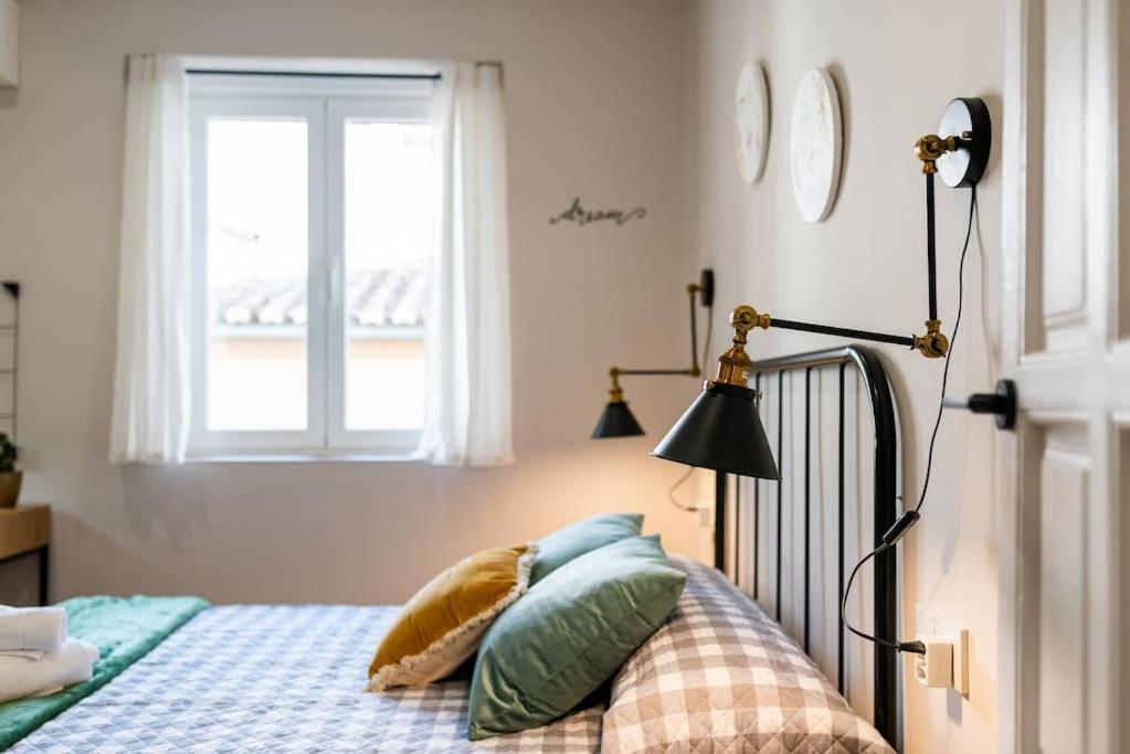 Emblematic Apartment In The Realejo Granada Buitenkant foto