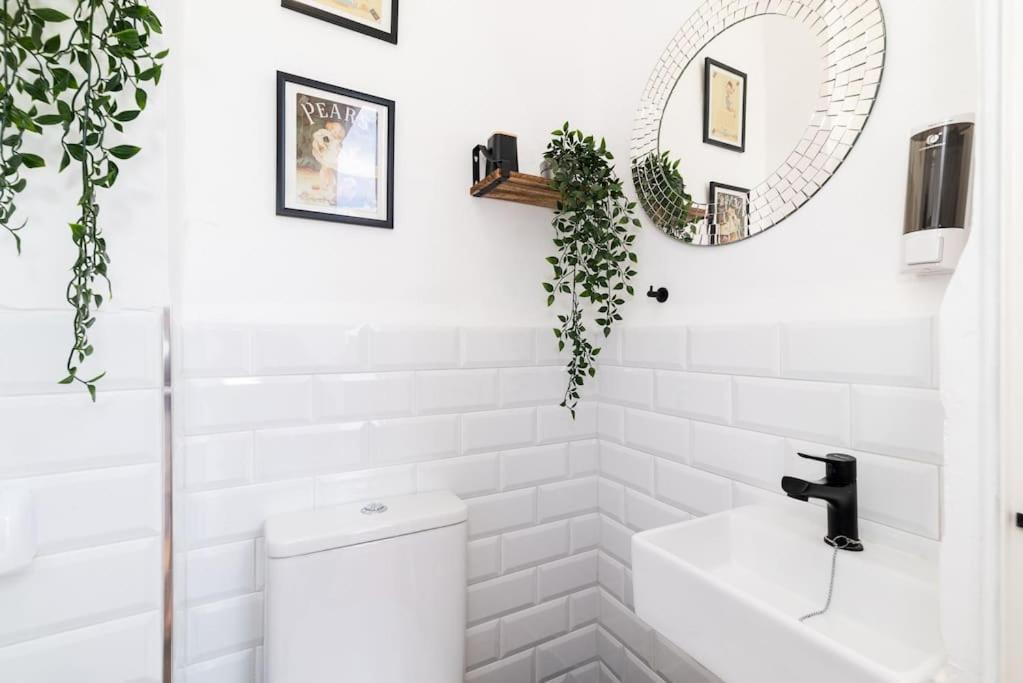 Emblematic Apartment In The Realejo Granada Buitenkant foto